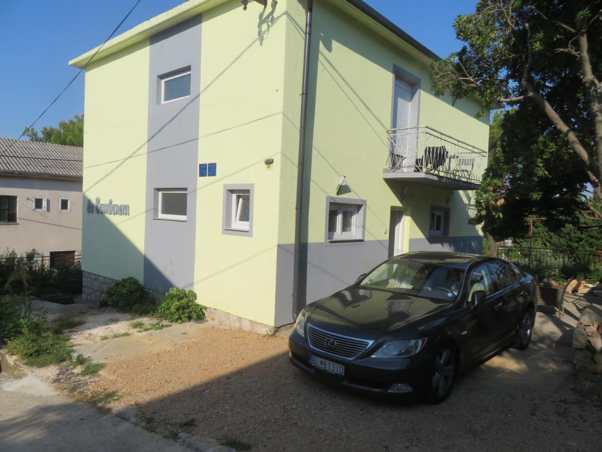 Apartments La Bombonera Starigrad Paklenica Extérieur photo