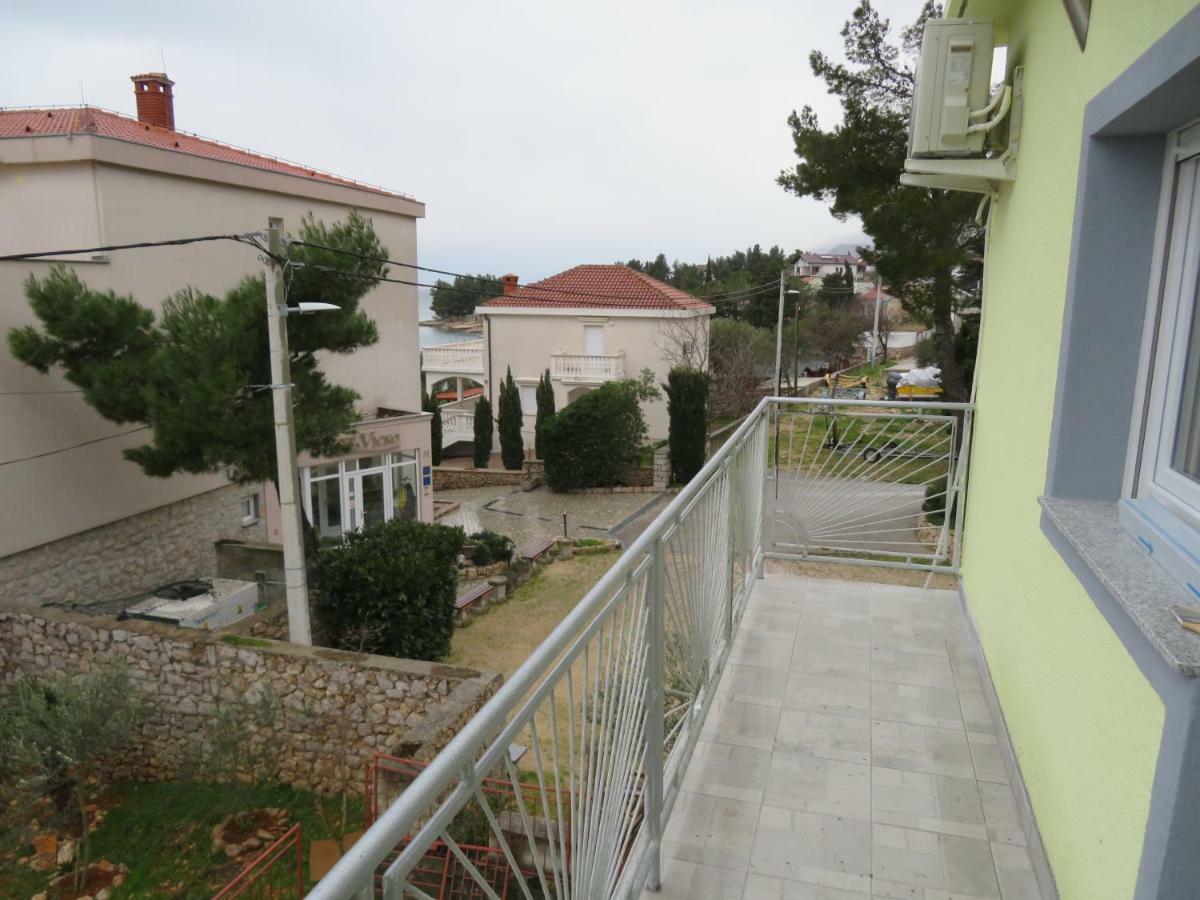 Apartments La Bombonera Starigrad Paklenica Extérieur photo
