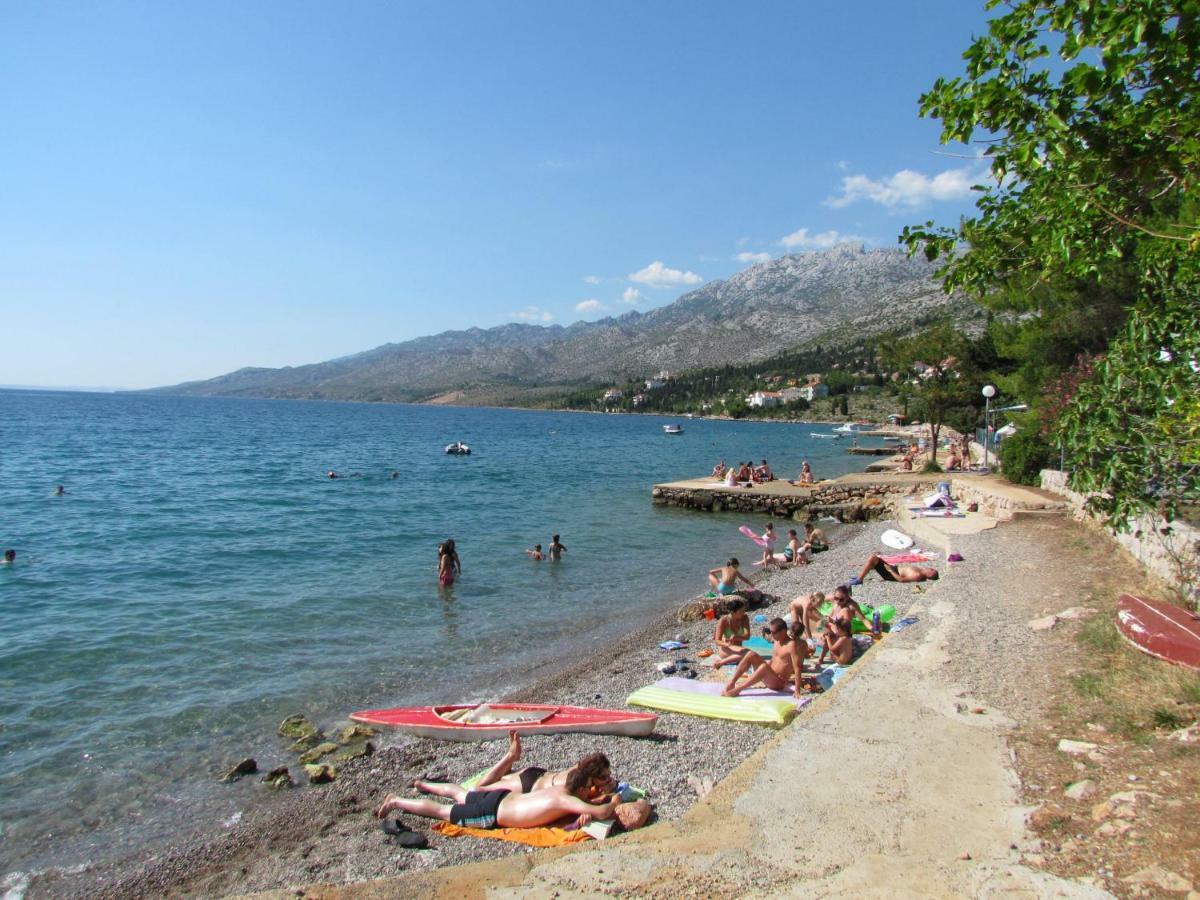 Apartments La Bombonera Starigrad Paklenica Extérieur photo